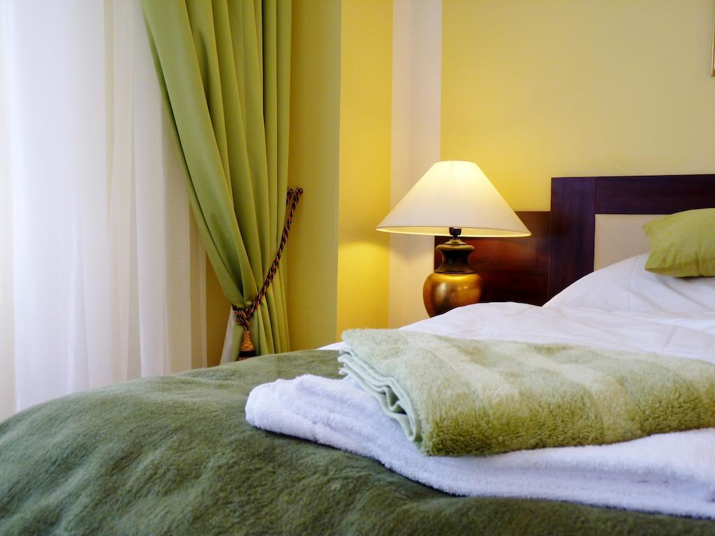Hotel & Hostel Florian Прага Номер фото